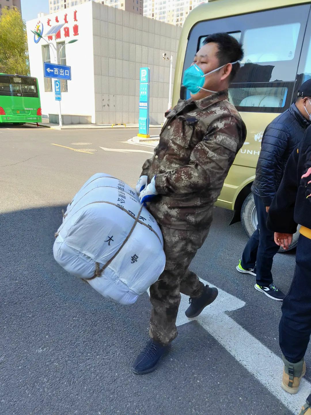 1676341841989817.jpg 640 (4)~1.jpg