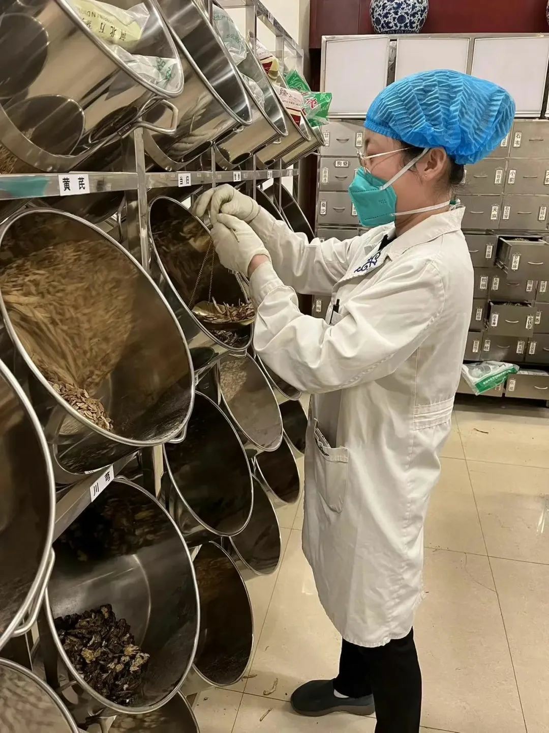 1676602729412330.jpg 640~1.jpg